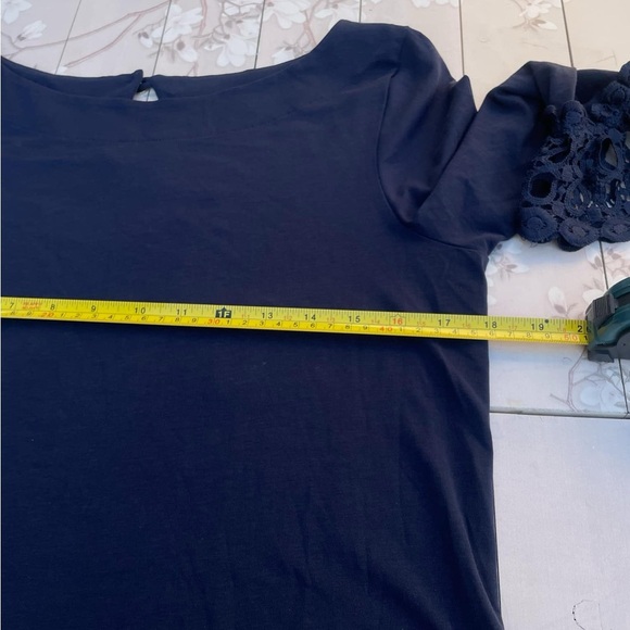 Lilly Pulitzer Navy Blouse with Lace Cuffs - Picture 6 of 7